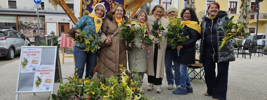 Velikonočne butare in sladice za pomoč gibalno oviranemu dečku